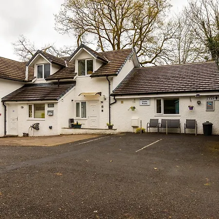 Roger Ground - With Onsite Car Parking Windermere