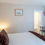 Konukevi Roger Ground - With Onsite Car Parking Windermere