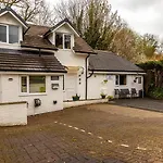 Roger Ground - With Onsite Car Parking 4* Windermere