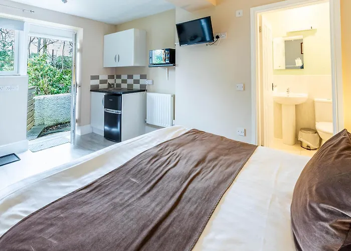 Roger Ground - With Onsite Car Parking 招待所 温德米尔