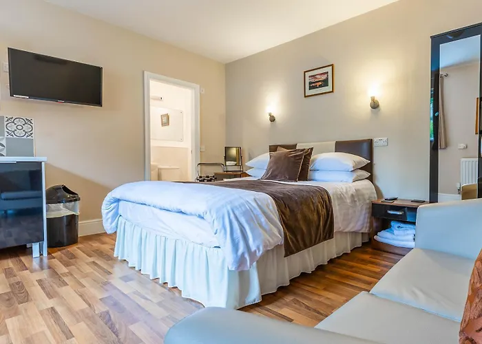 招待所 Roger Ground - With Onsite Car Parking 温德米尔