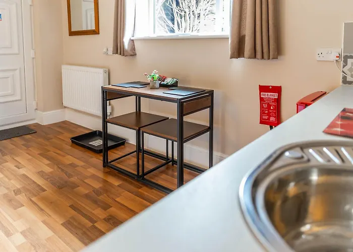 Roger Ground - With Onsite Car Parking 招待所 温德米尔