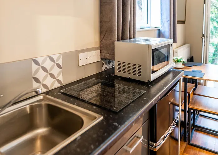 Roger Ground - With Onsite Car Parking 招待所