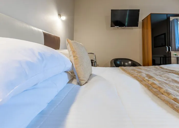 招待所 Roger Ground - With Onsite Car Parking 温德米尔